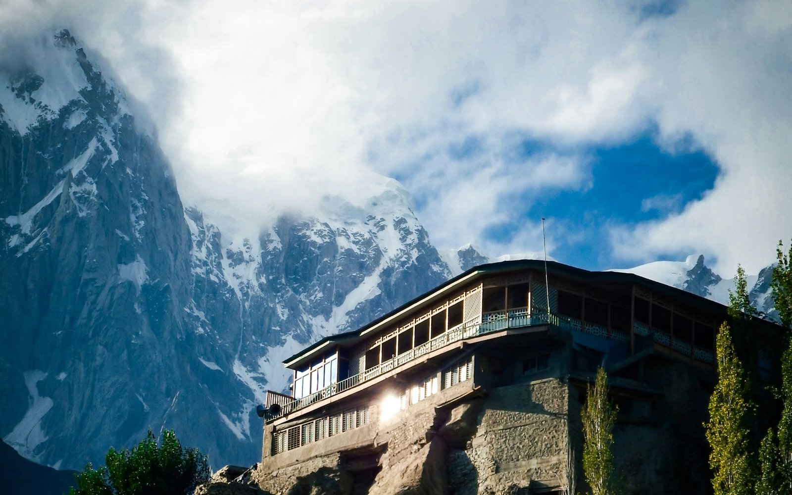 Hunza Valley Lodge